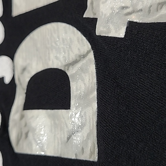 "IT'S NOT BROKEN IT JUST NEEDS DUCT TAPE" BLACK CREW-NECK TEE-SHIRT - Picture 6 of 12